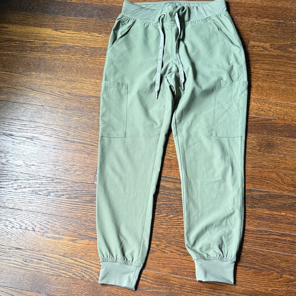 Medcouture Scrub Pants